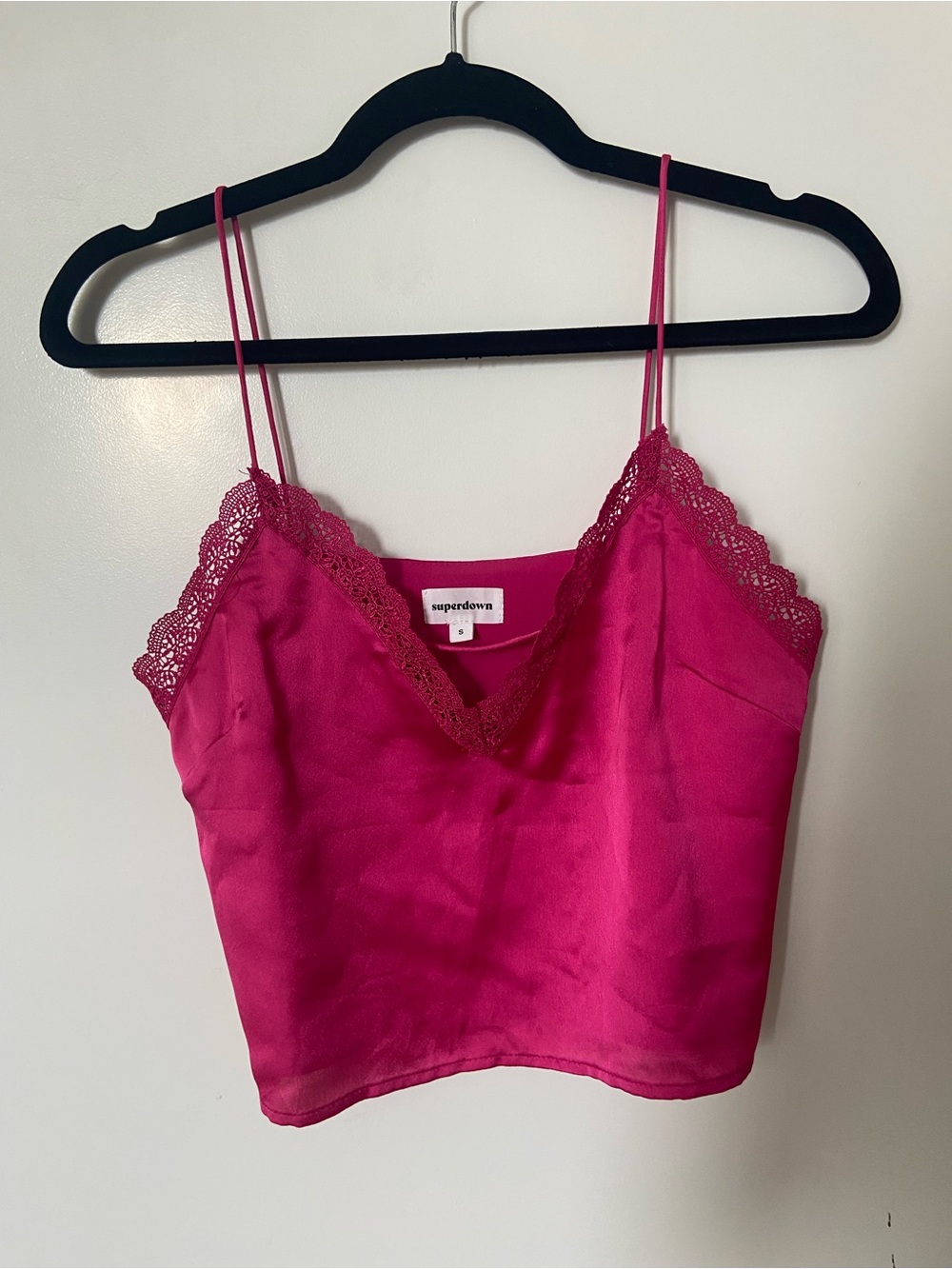 Superdown cropped lace trim cami